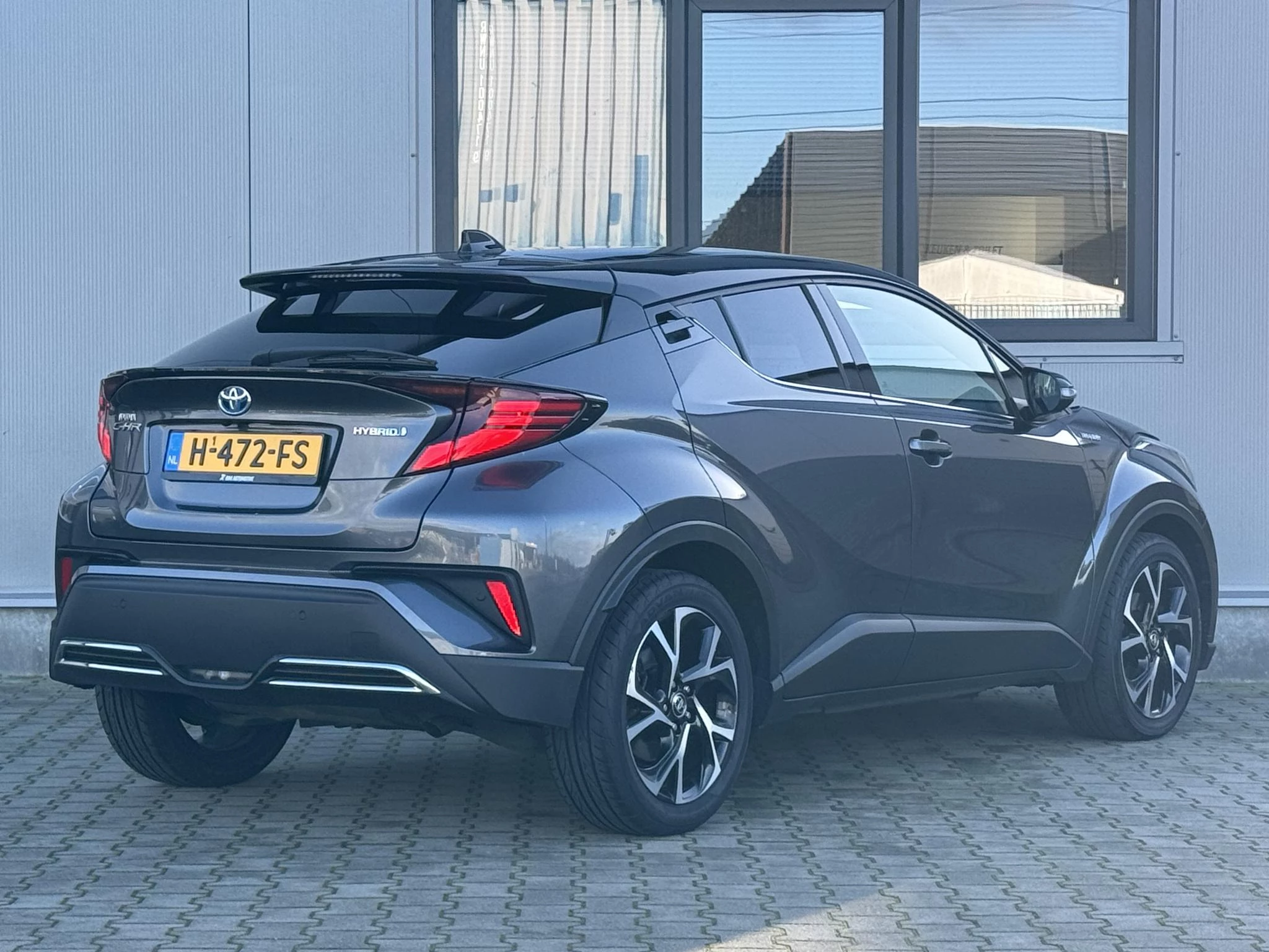 Hoofdafbeelding Toyota C-HR