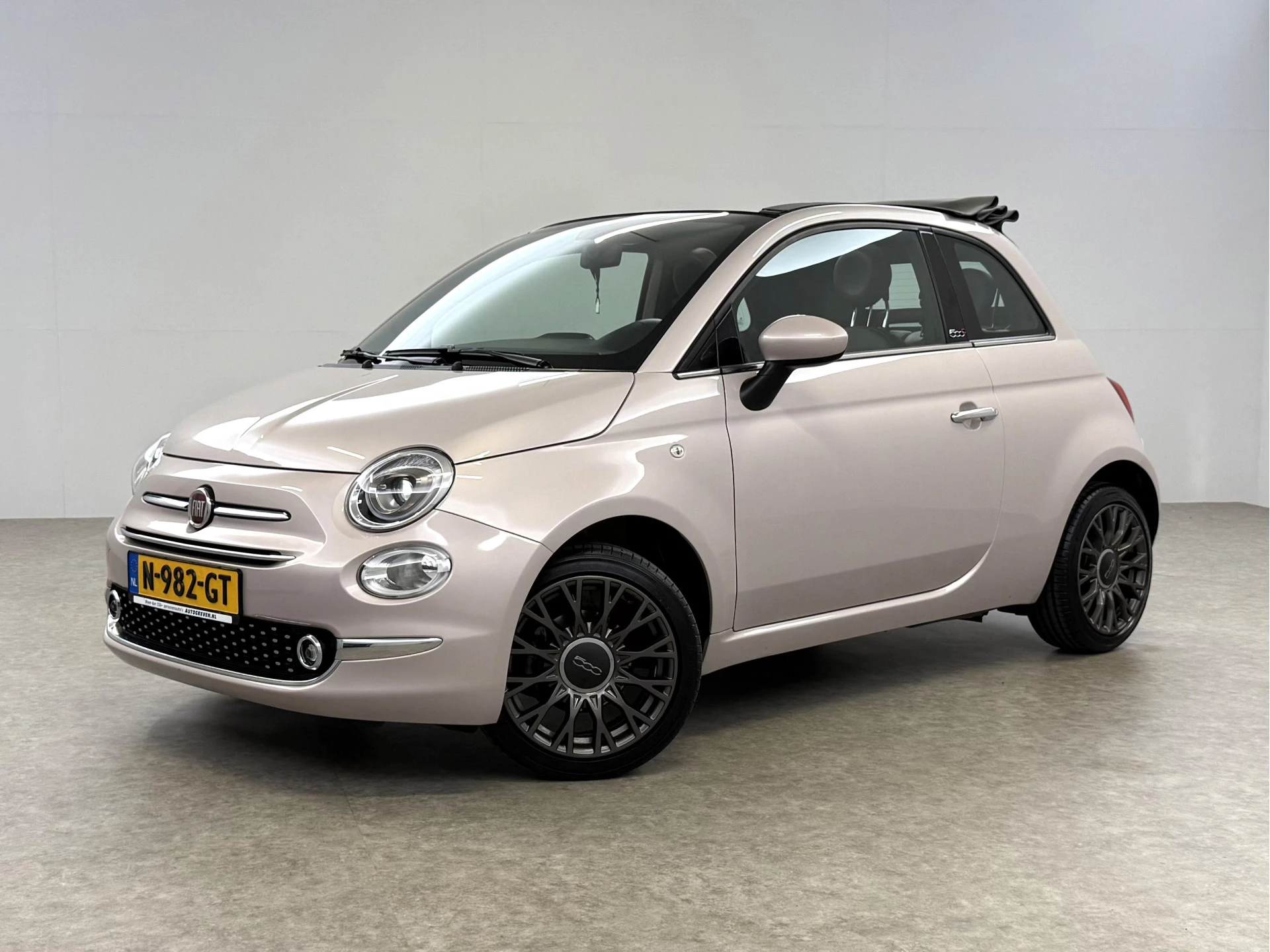 Hoofdafbeelding Fiat 500C