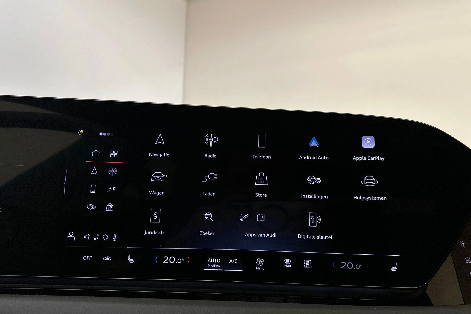 Hoofdafbeelding Audi A6 e-tron
