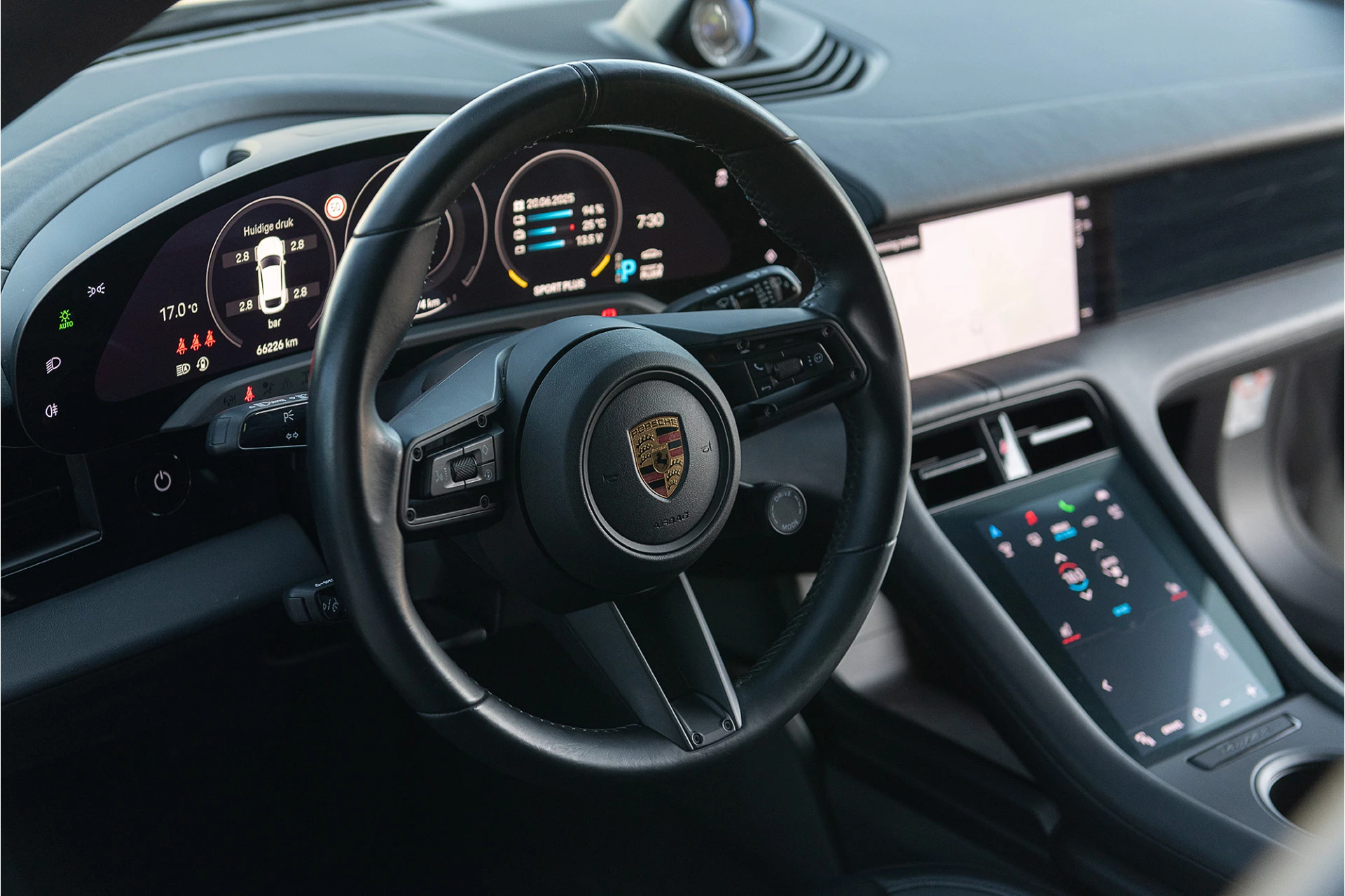 Hoofdafbeelding Porsche Taycan