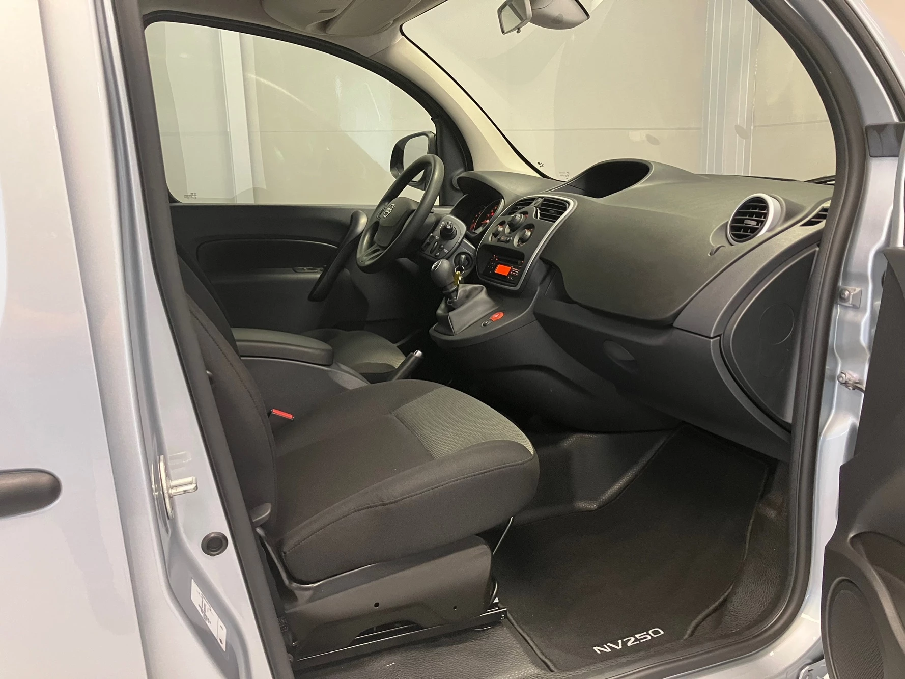 Hoofdafbeelding Nissan NV250