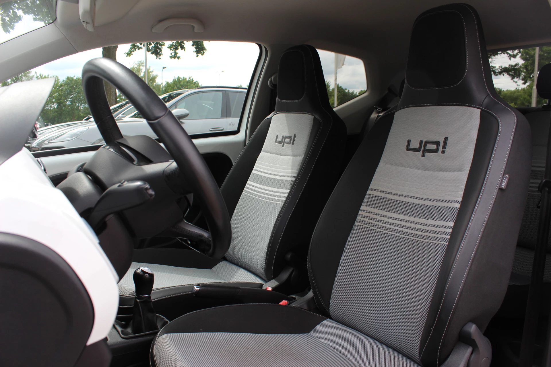Hoofdafbeelding Volkswagen up!