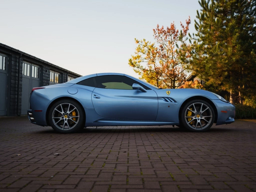 Hoofdafbeelding Ferrari California