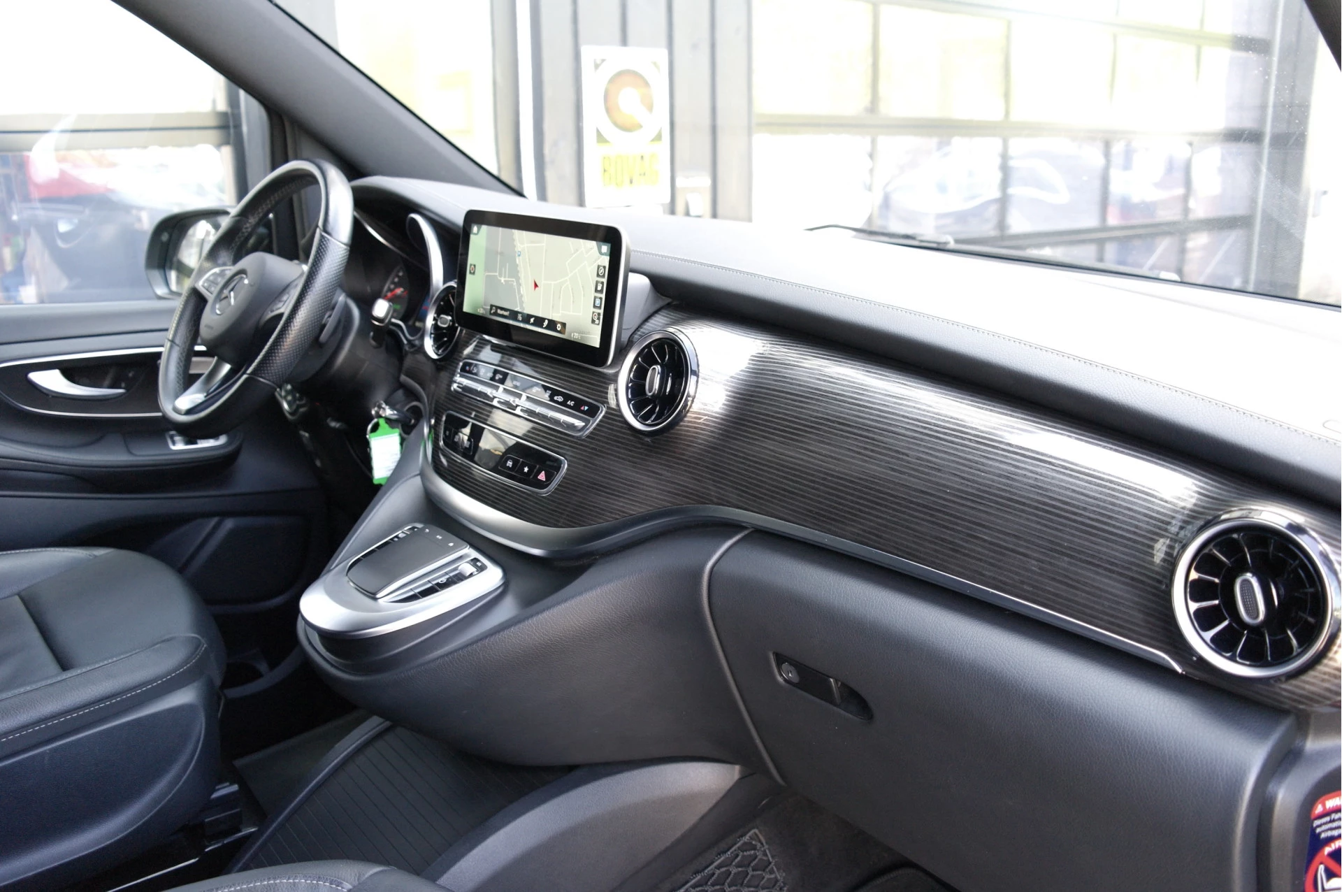 Hoofdafbeelding Mercedes-Benz EQV