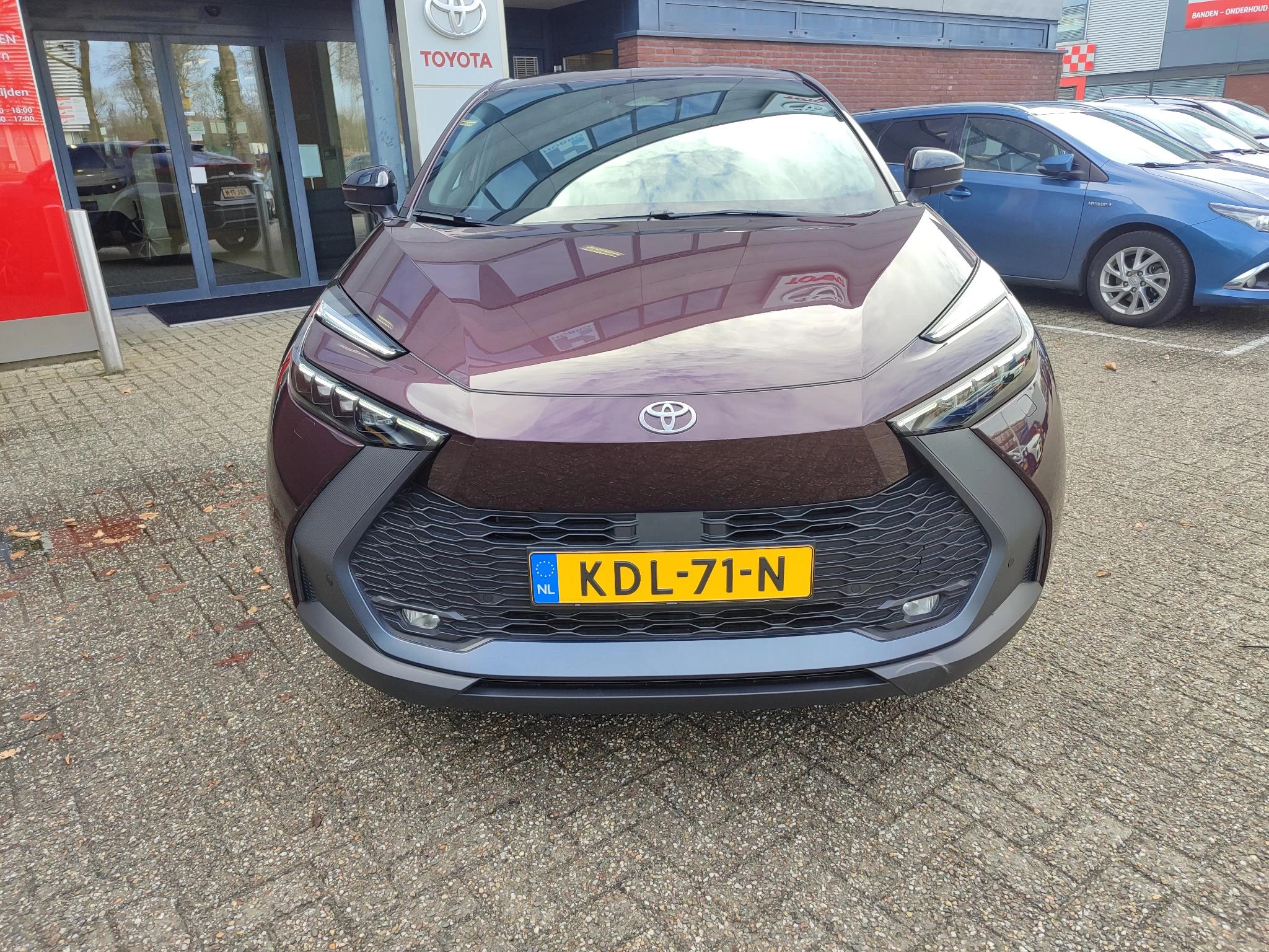 Hoofdafbeelding Toyota C-HR