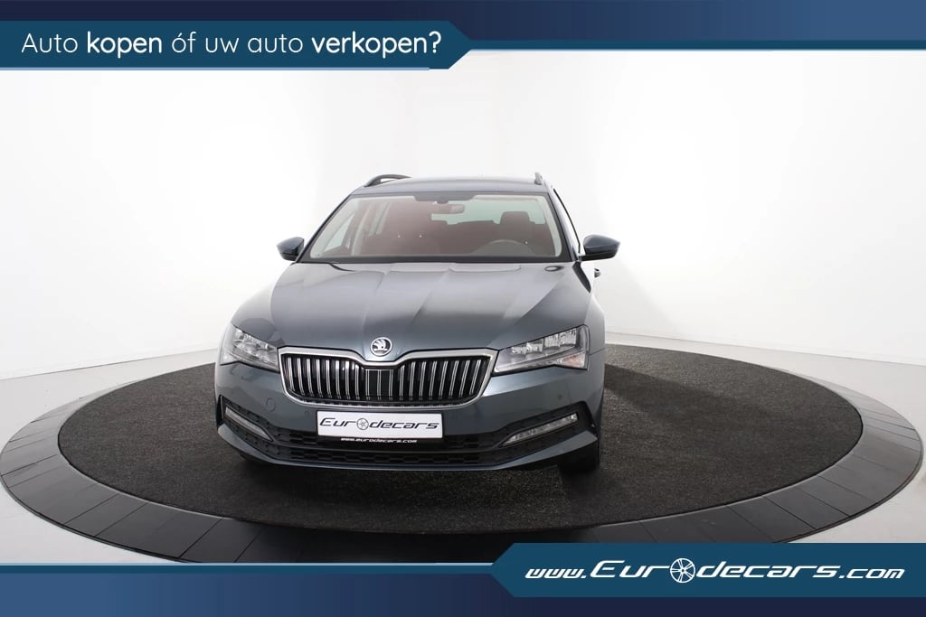 Hoofdafbeelding Škoda Superb