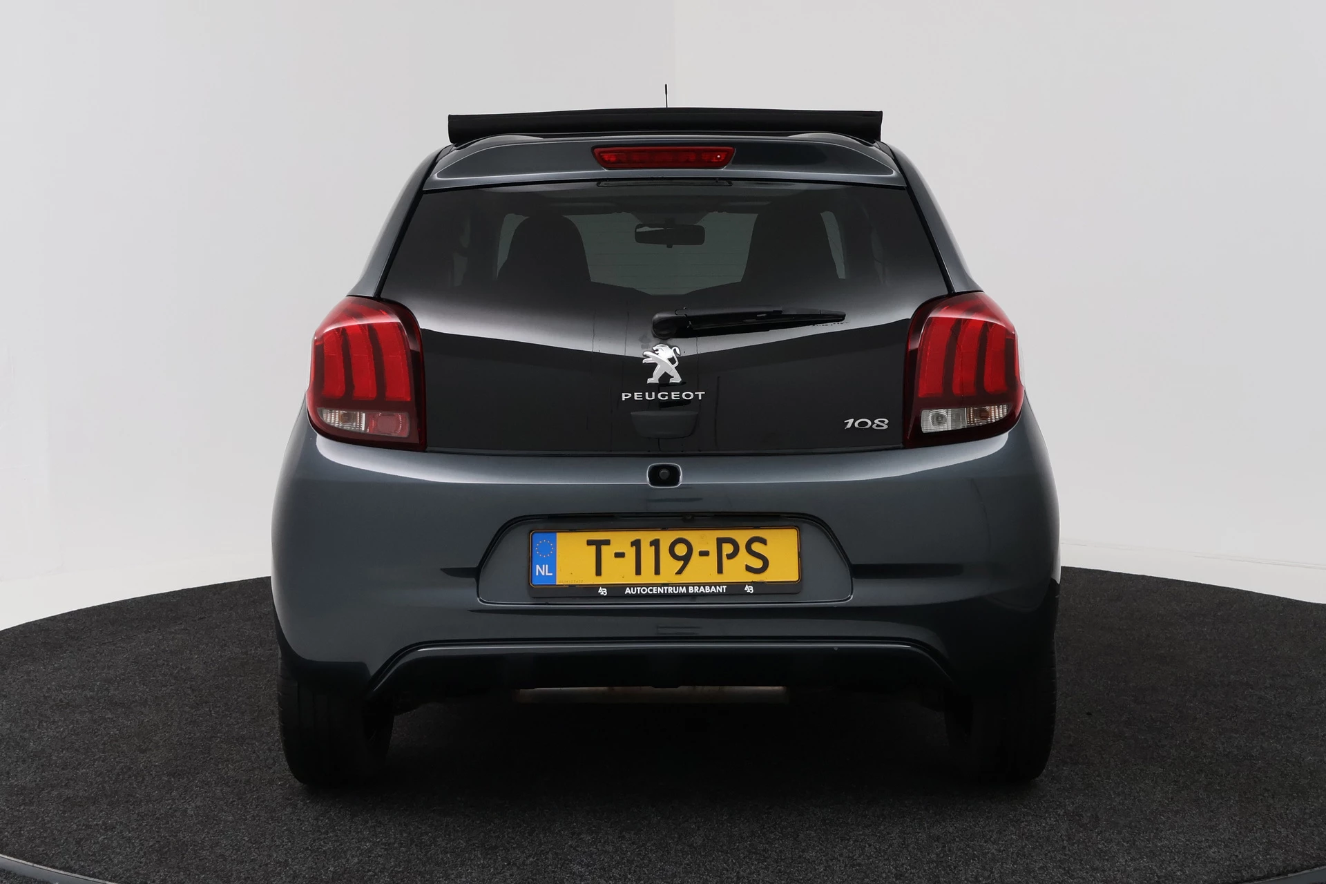 Hoofdafbeelding Peugeot 108
