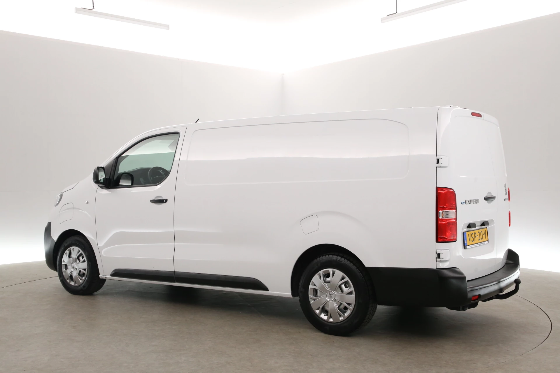 Hoofdafbeelding Peugeot e-Expert