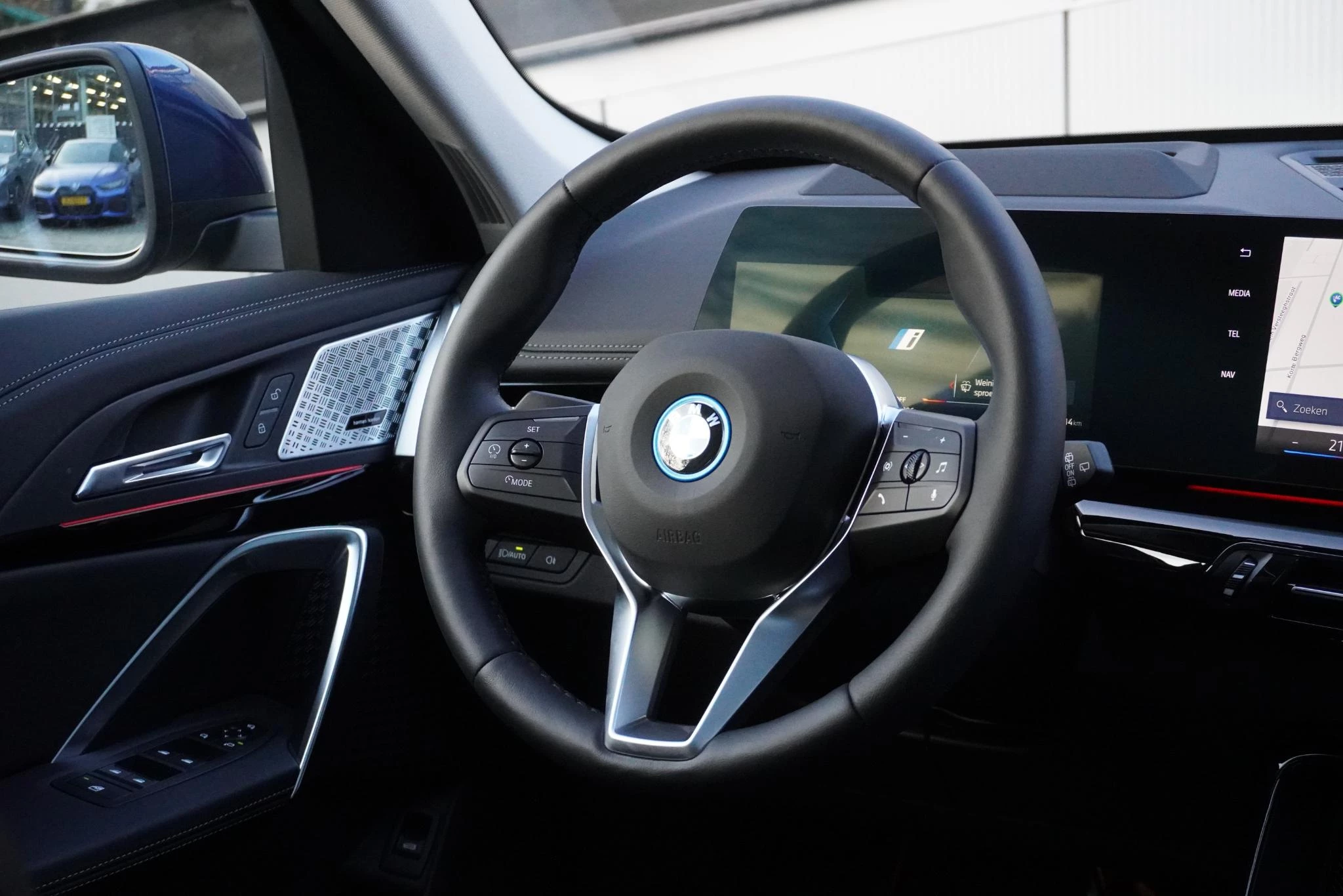 Hoofdafbeelding BMW iX1