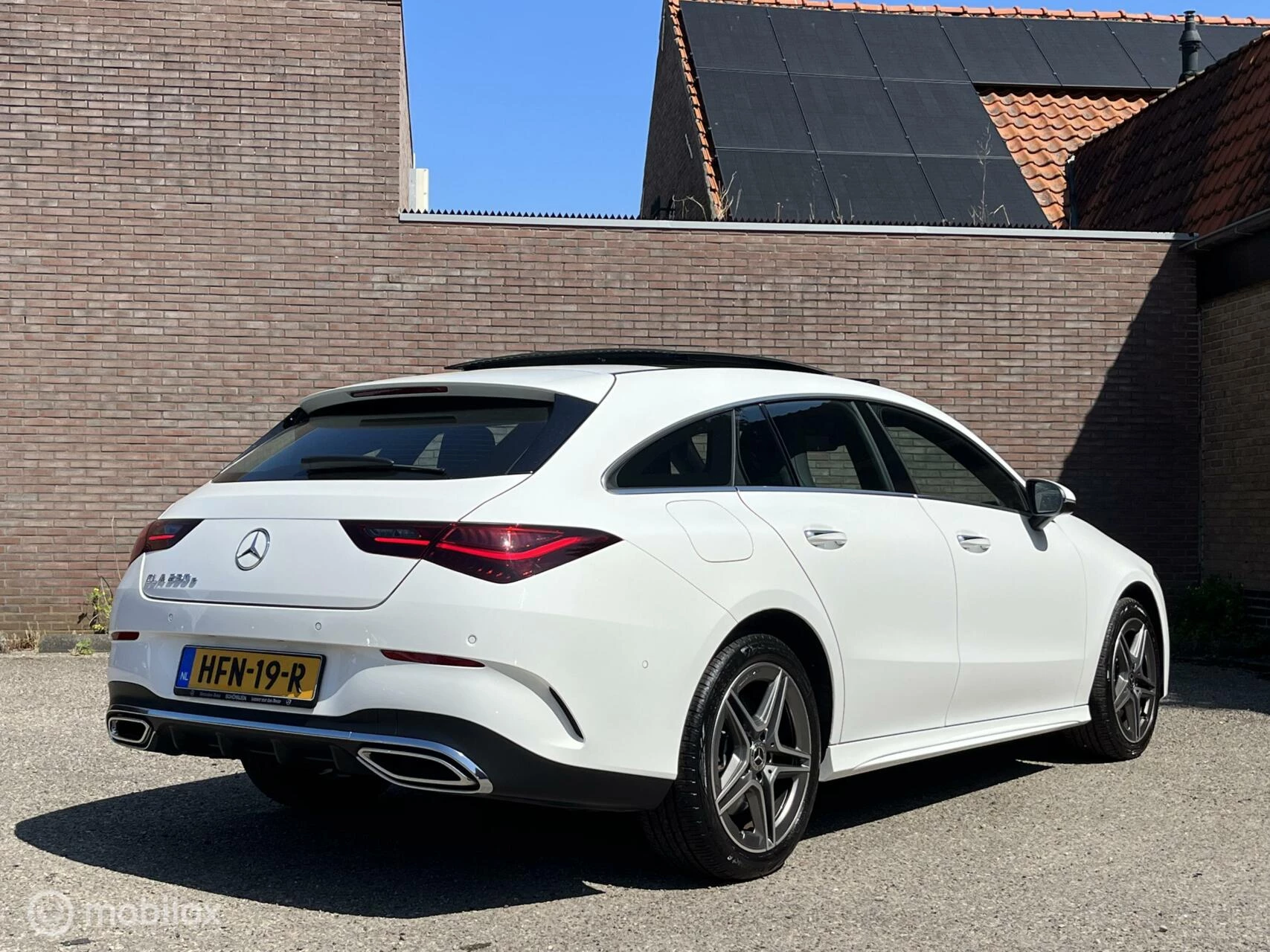 Hoofdafbeelding Mercedes-Benz CLA