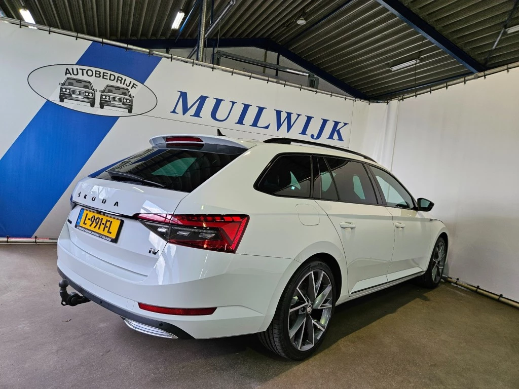 Hoofdafbeelding Škoda Superb