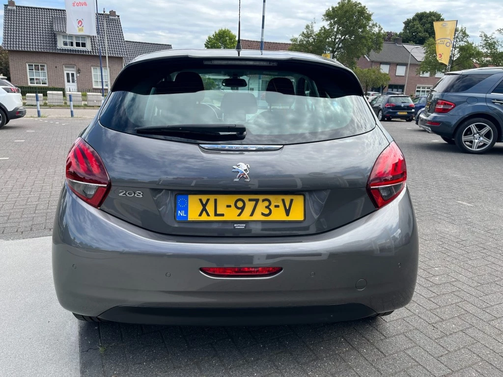 Hoofdafbeelding Peugeot 208