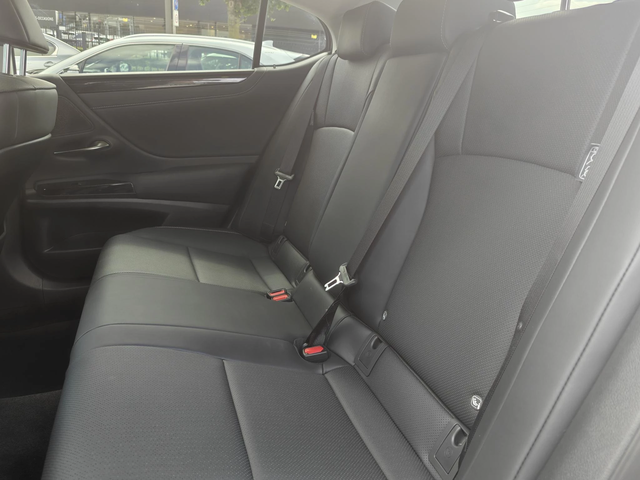 Hoofdafbeelding Lexus ES