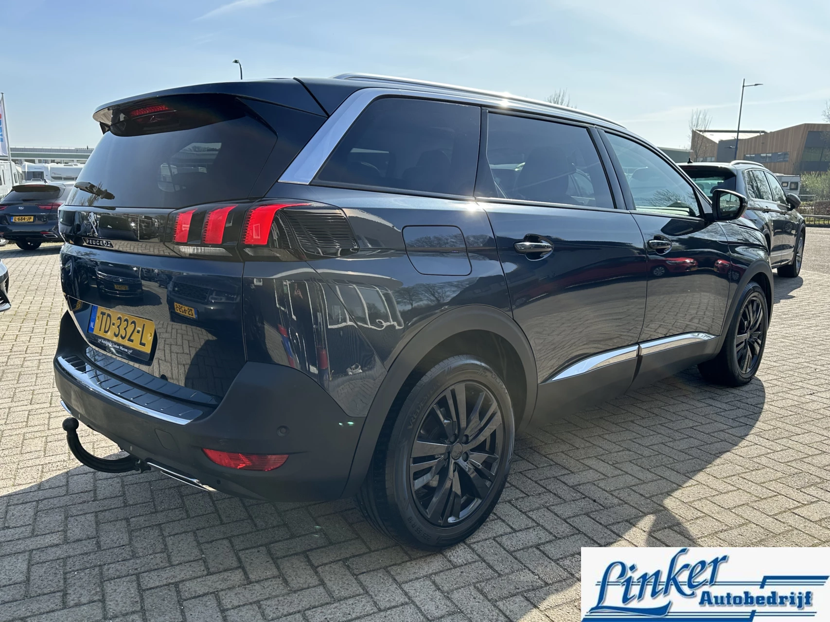 Hoofdafbeelding Peugeot 5008