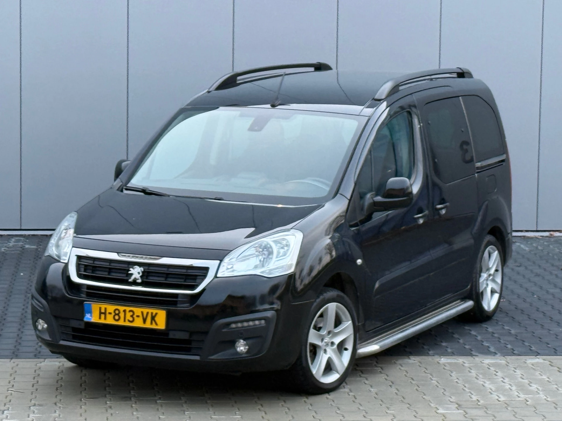 Hoofdafbeelding Peugeot Partner