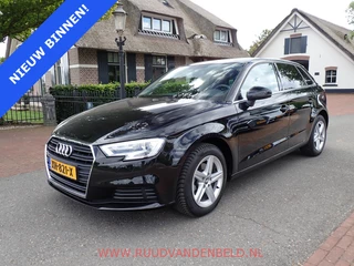 Audi A3 Sportback 30TFSI CARPLAY / CRUISE / NAVIGATIE / PDC
