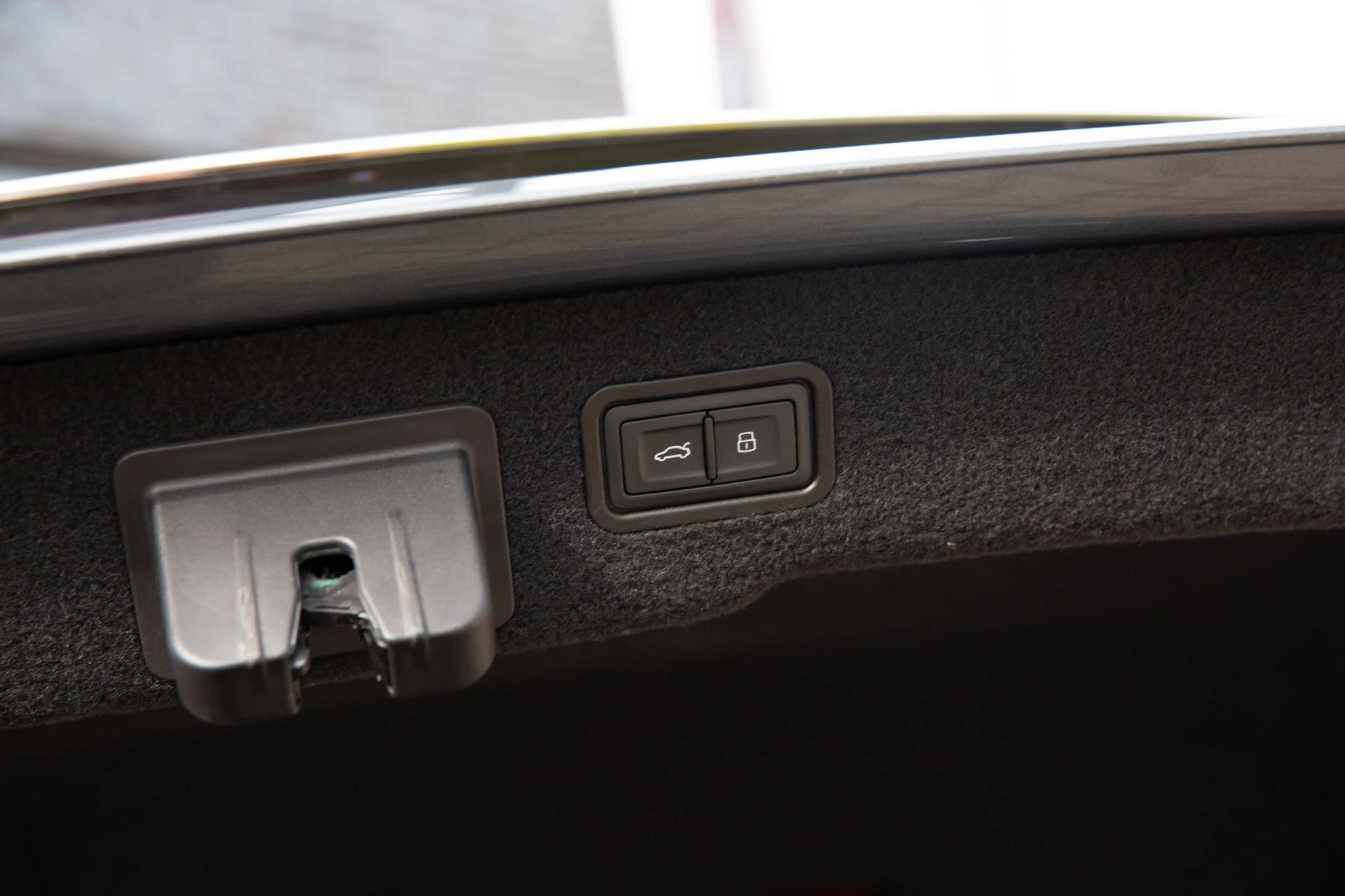 Hoofdafbeelding Audi A8