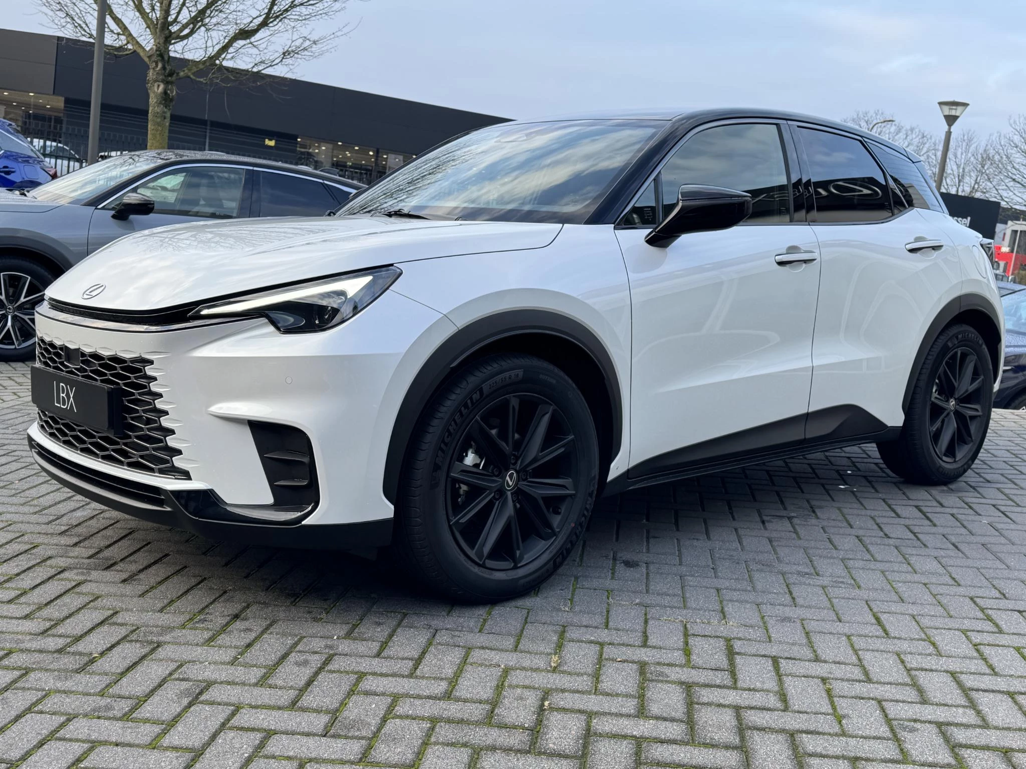 Hoofdafbeelding Lexus LBX