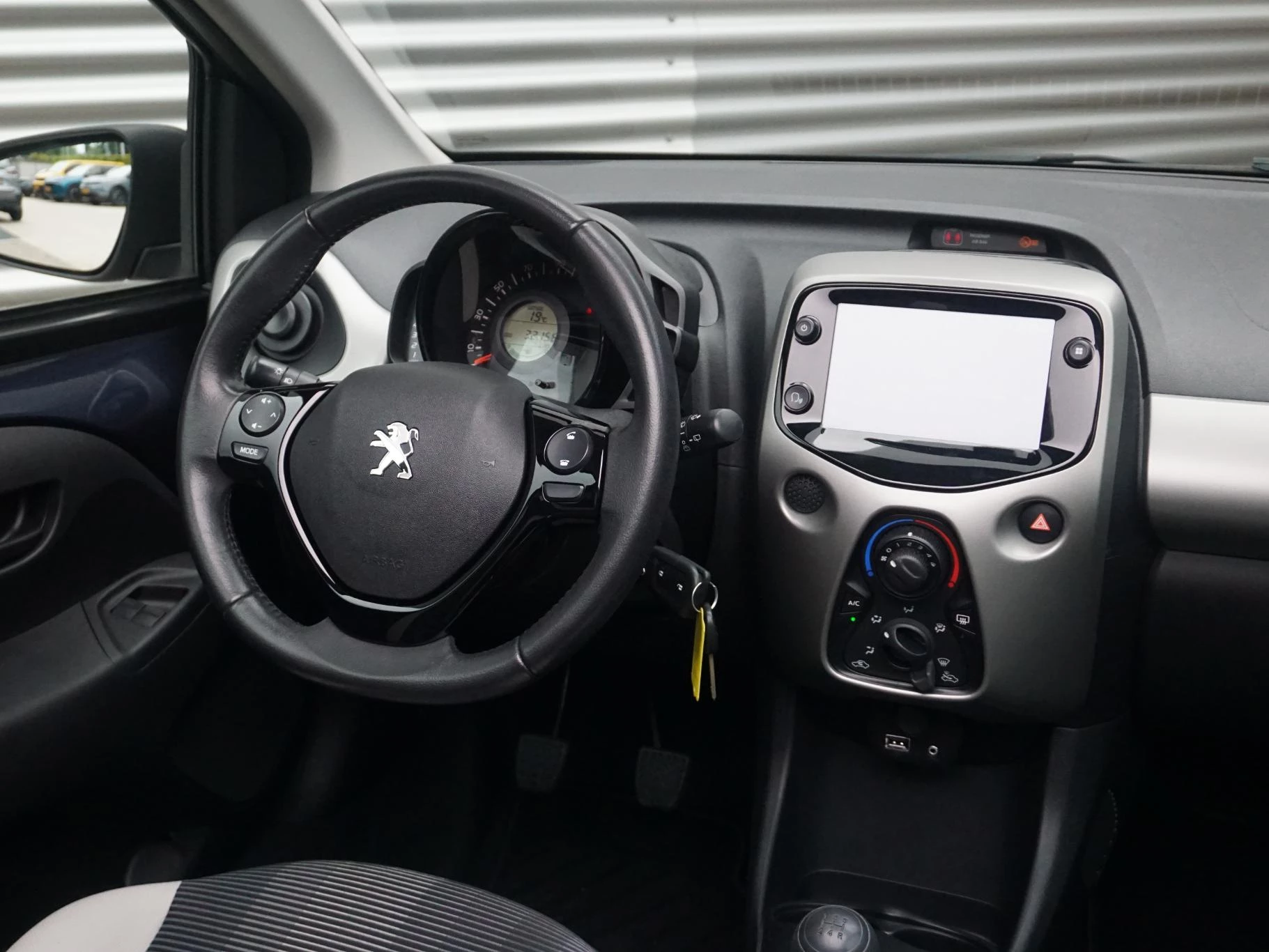 Hoofdafbeelding Peugeot 108