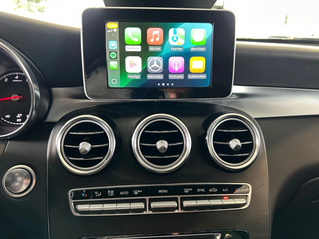 Hoofdafbeelding Mercedes-Benz GLC