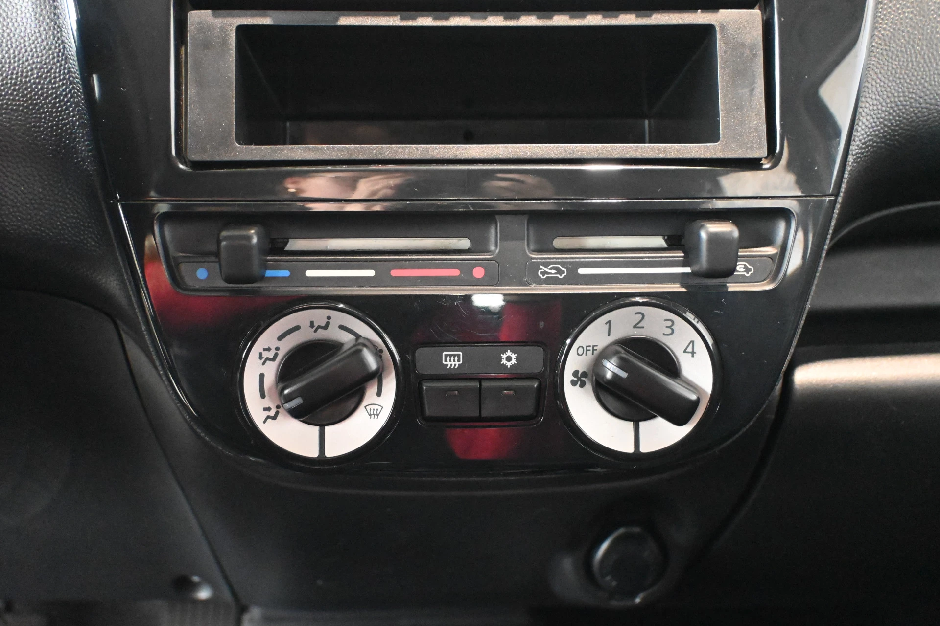 Hoofdafbeelding Mitsubishi Space Star