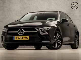 Mercedes-Benz A-Klasse 250 e Business Solution Luxury 218Pk Automaat (GROOT NAVI, SFEERVERLICHTING, WIDESCREEN, CAMERA, LEDER, STOELVERWARMING, SPORTSTOELEN, CRUISE, LANE ASSIST, NIEUWSTAAT)