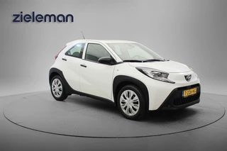 Toyota Aygo X 1.0 VVT-i MT - Carplay, Cruise, Airco