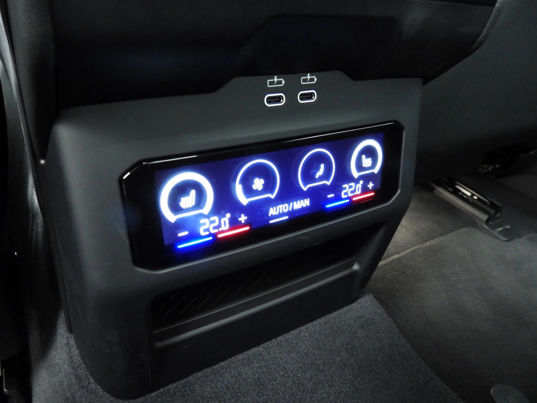 Hoofdafbeelding BMW i5