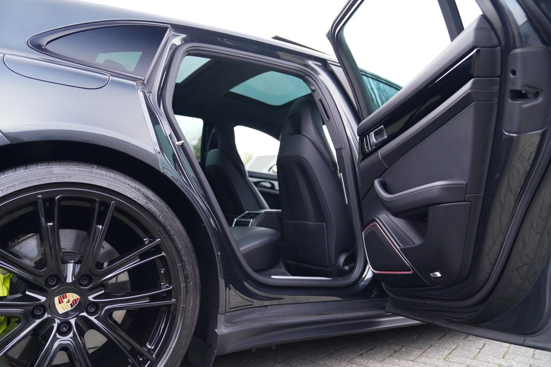 Hoofdafbeelding Porsche Panamera