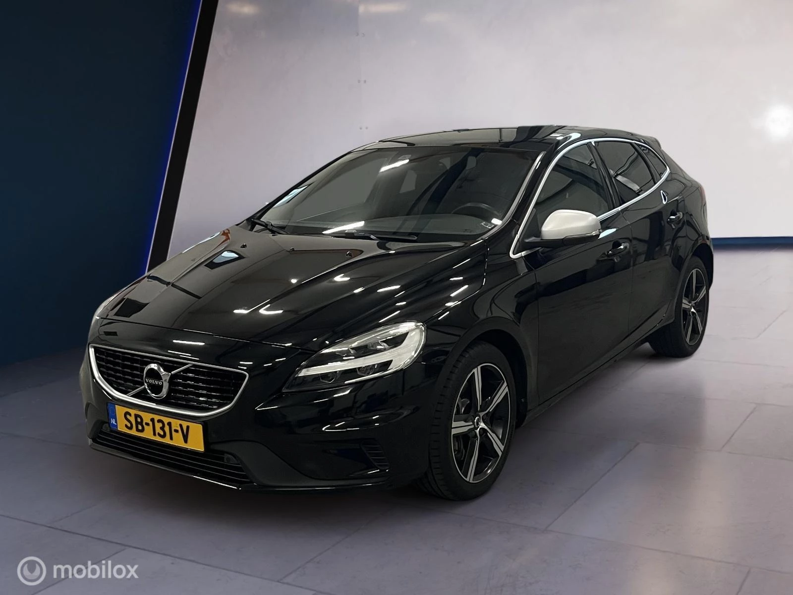 Hoofdafbeelding Volvo V40