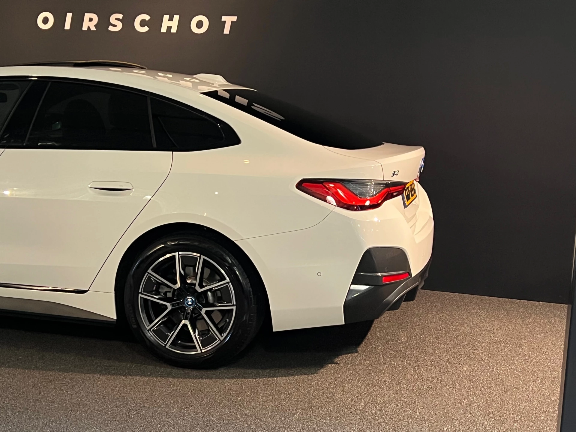 Hoofdafbeelding BMW i4