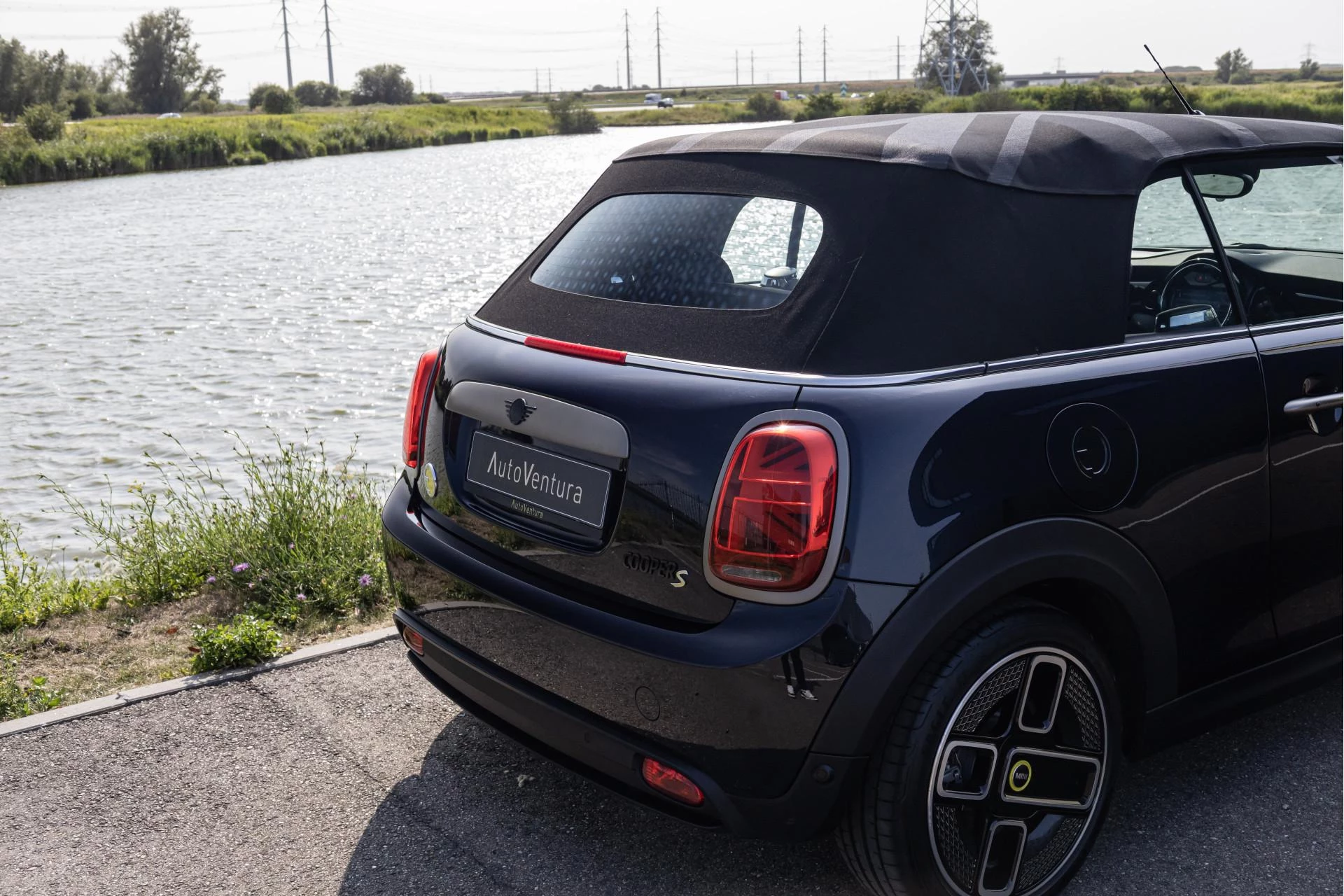 Hoofdafbeelding MINI Cabrio