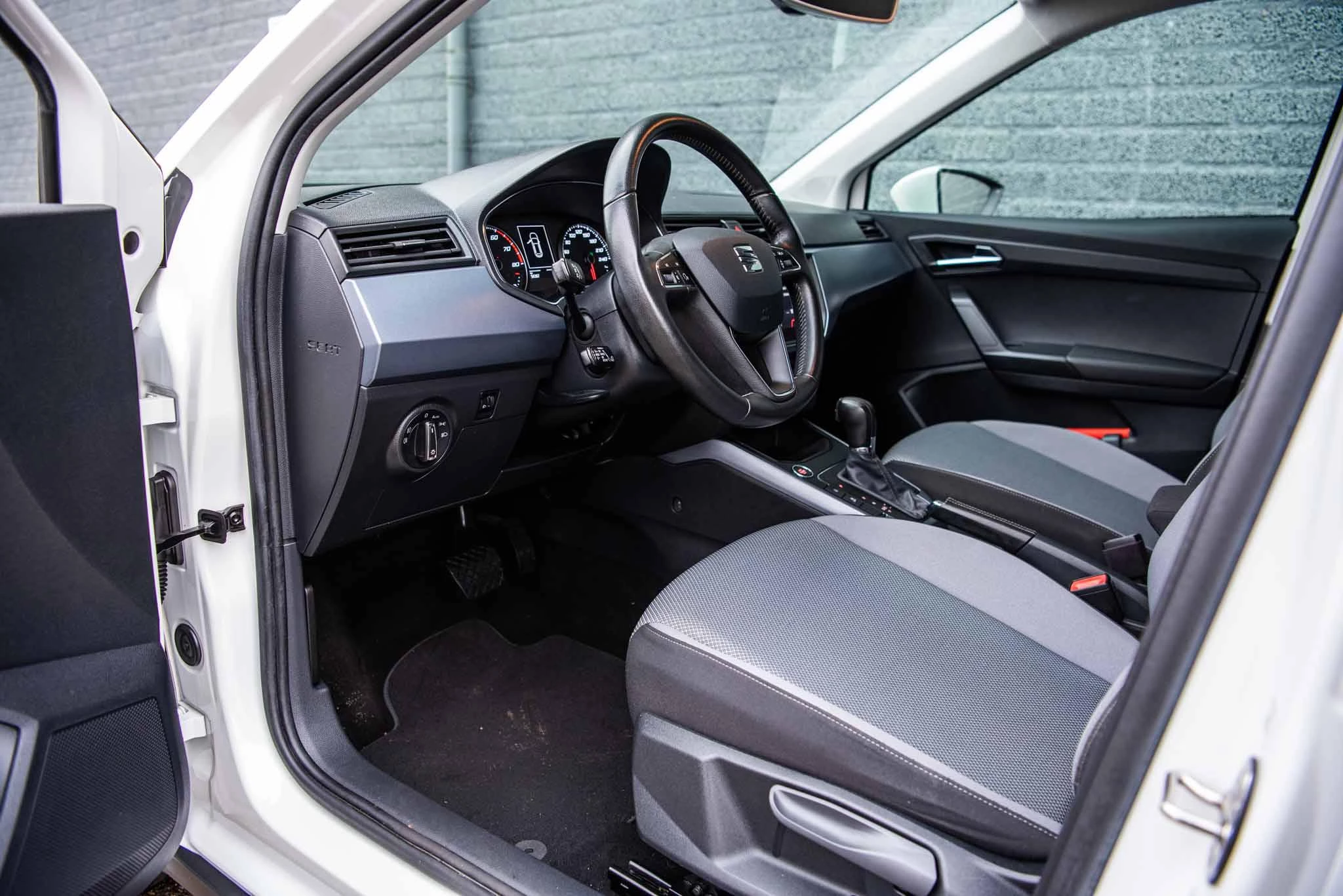 Hoofdafbeelding SEAT Arona