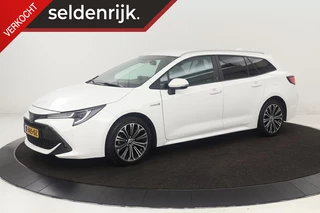 Toyota Corolla 1.8 Hybrid Business Plus | Stoelverwarming |  Trekhaak | Adaptive cruise | Camera | Carplay | Full LED | Navigatie | Climate control | Stuurverwarning
