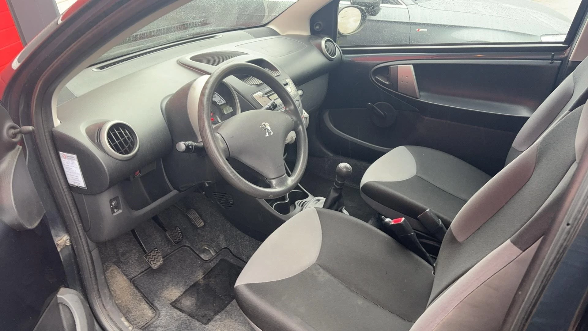 Hoofdafbeelding Peugeot 107