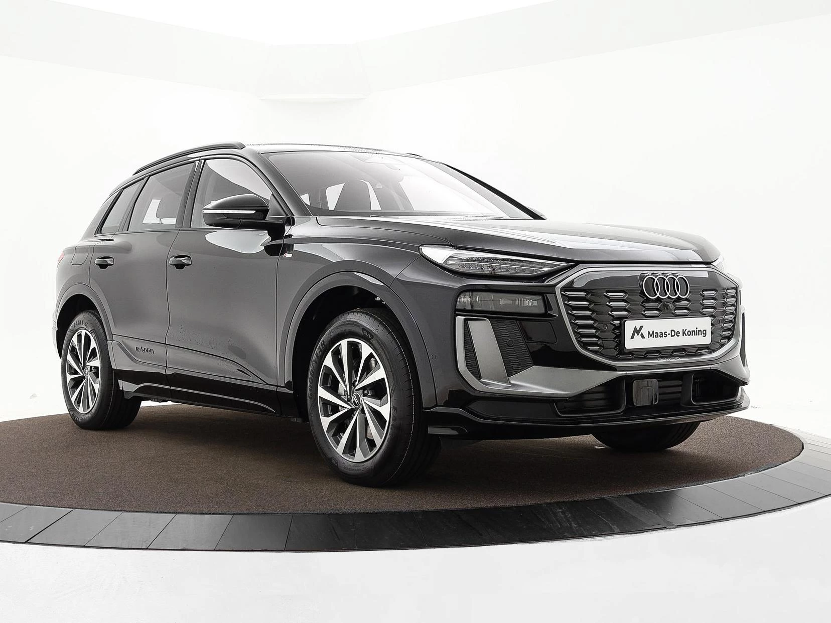 Hoofdafbeelding Audi Q6 e-tron