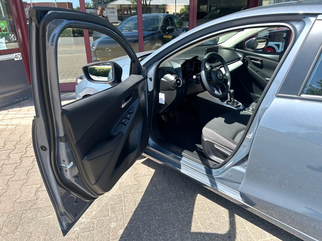 Hoofdafbeelding Mazda 2