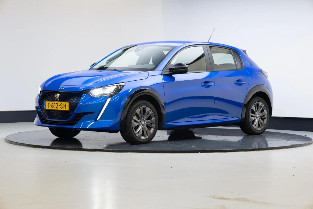 Hoofdafbeelding Peugeot e-208