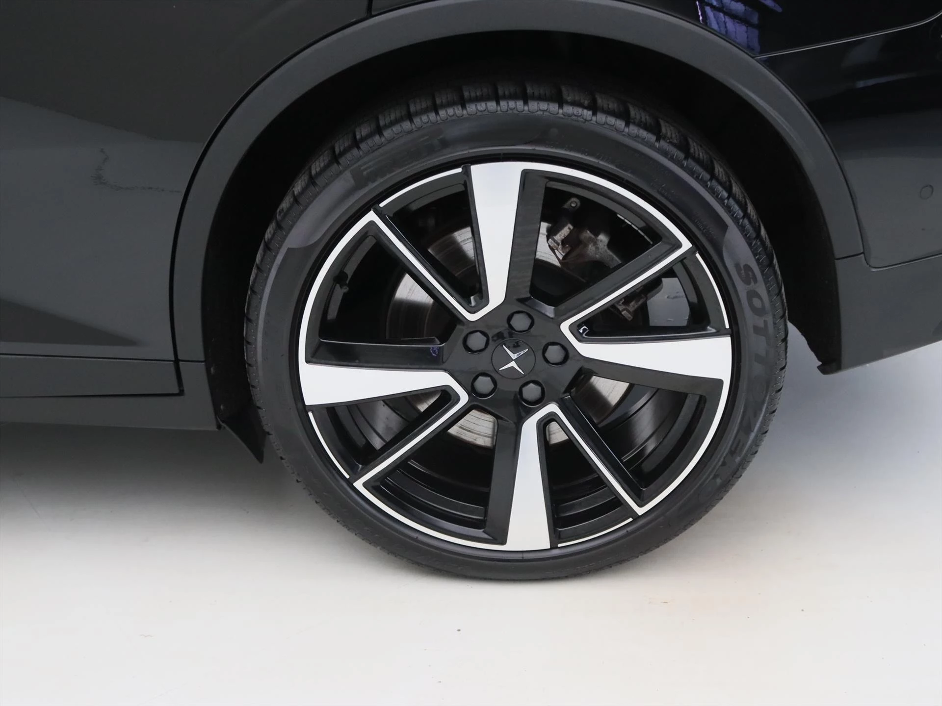 Hoofdafbeelding Polestar 2