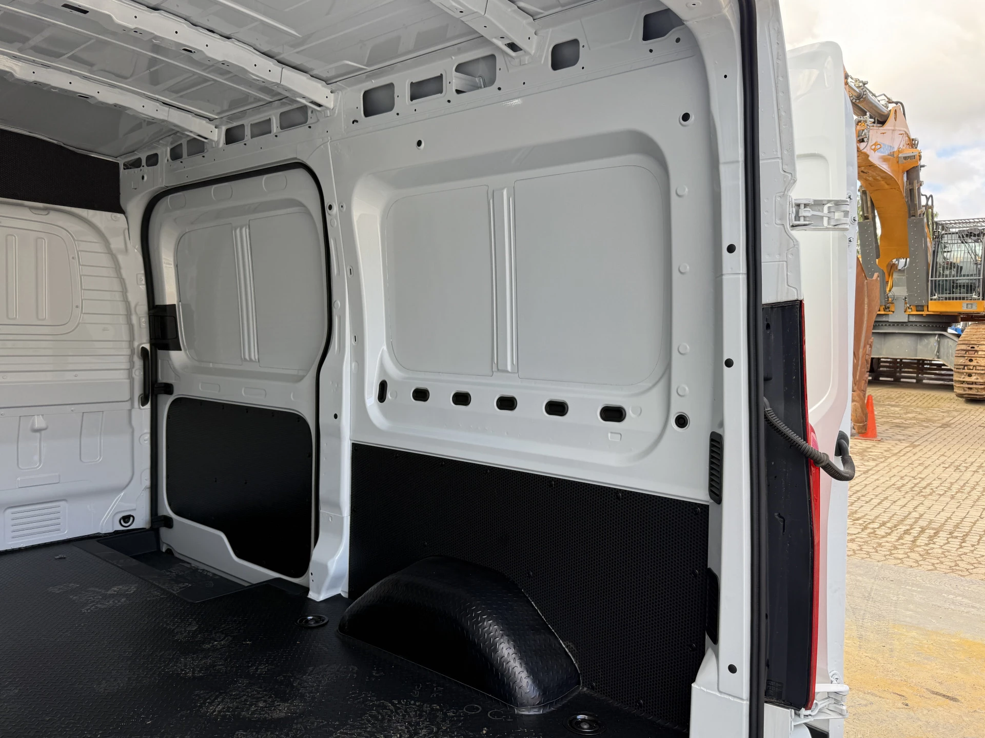 Hoofdafbeelding Maxus eDeliver9
