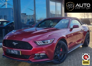 Ford Mustang Convertible 2.3 EcoBoost 317PK | Grote Beurt gehad Dec 2025 | Achteruitrijcamera | Keyless Enrty | Cruise Control | Lederen Bekleding | Navigatie | Climate Control | 2 Sleutels |
