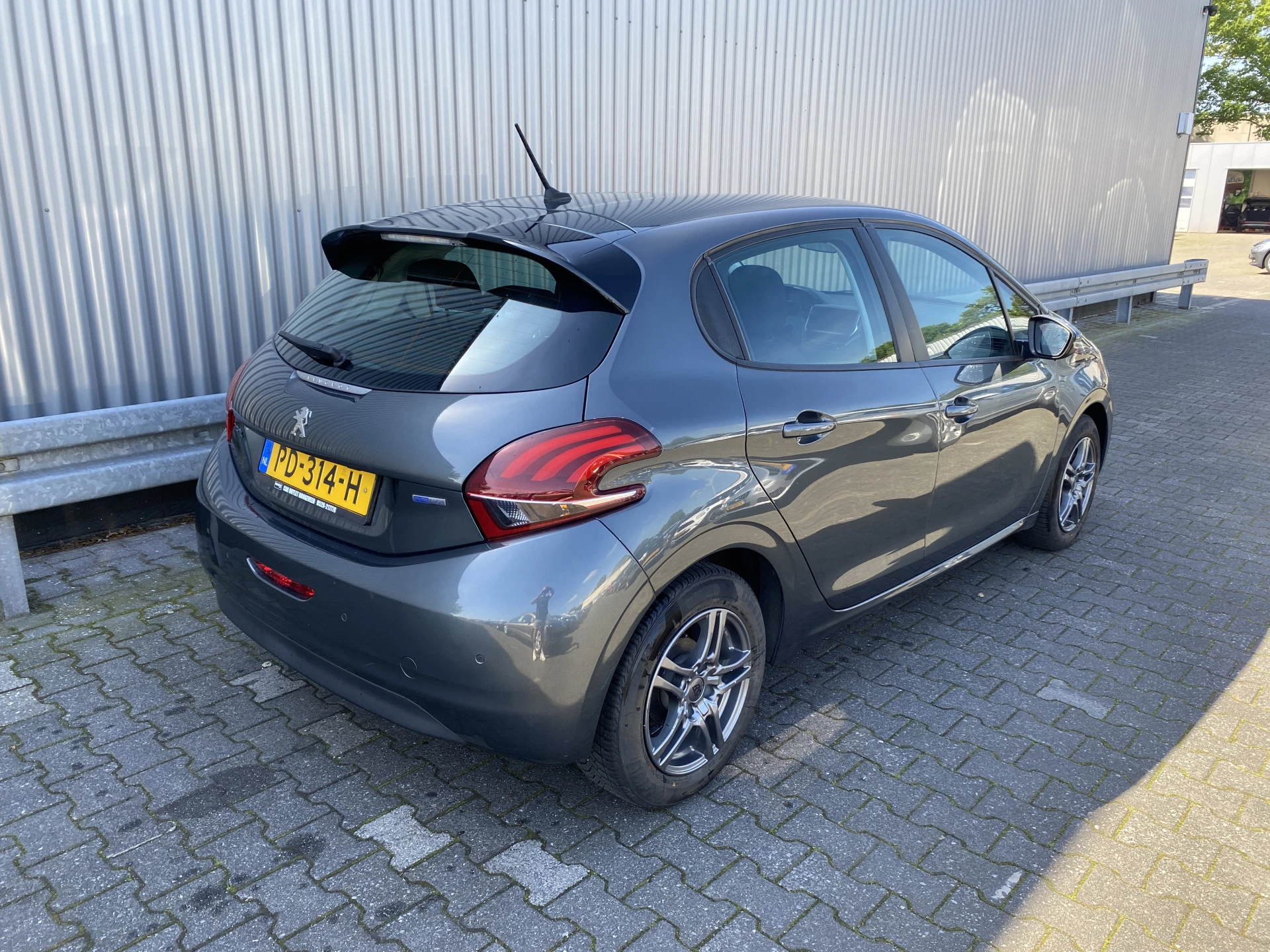 Hoofdafbeelding Peugeot 208