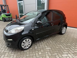 Peugeot 107 1.0 Active 5 DEURS -KM NAP- AIRCO-VEEL EXTR'S
