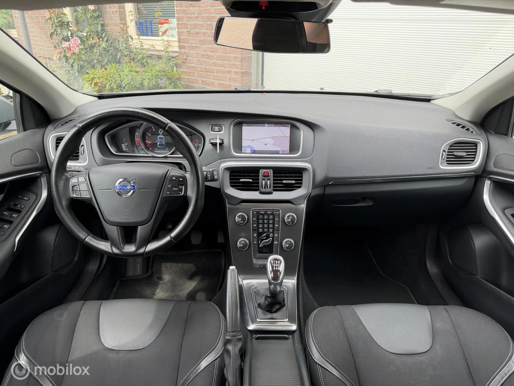 Hoofdafbeelding Volvo V40