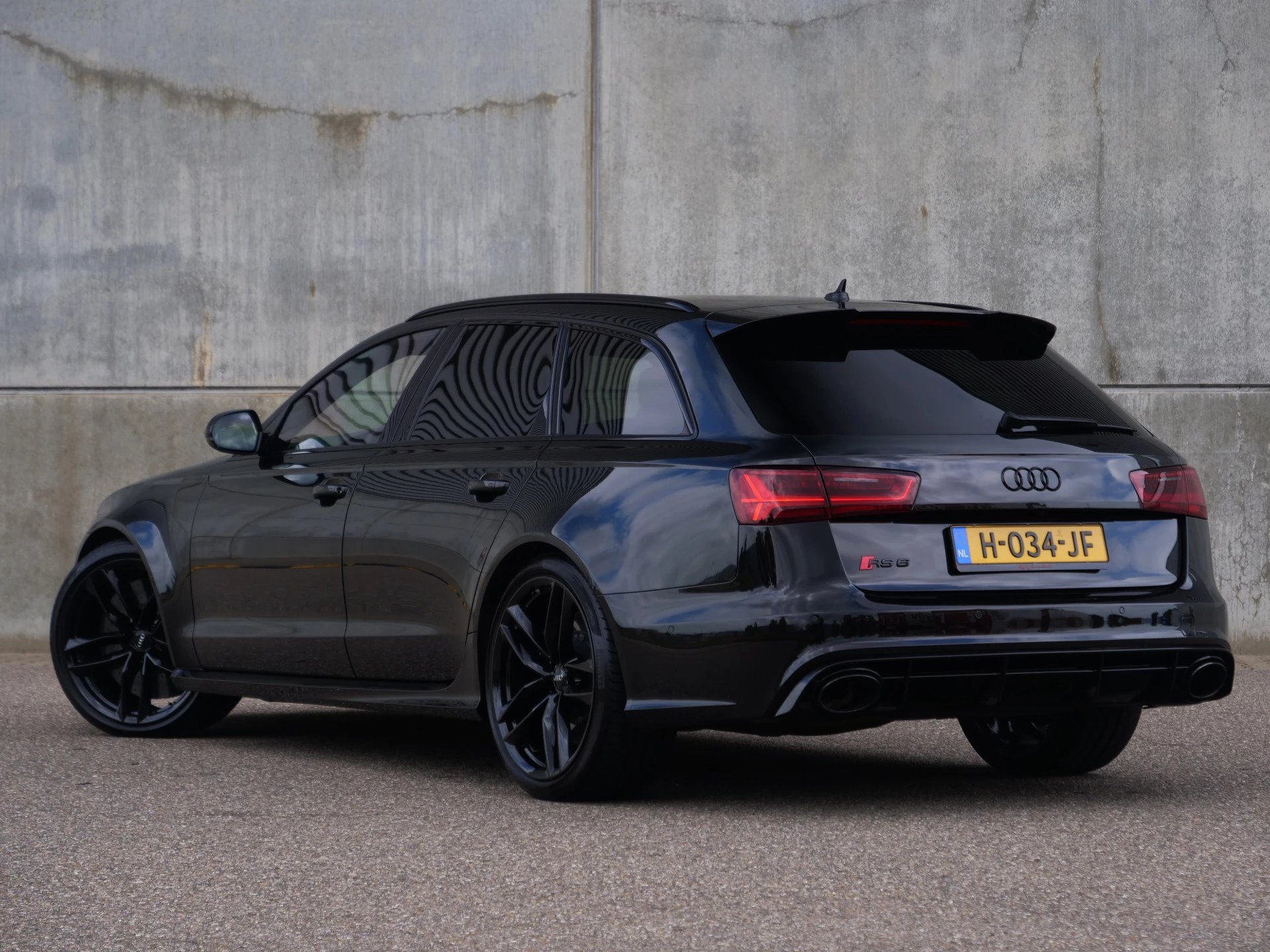 Hoofdafbeelding Audi RS6