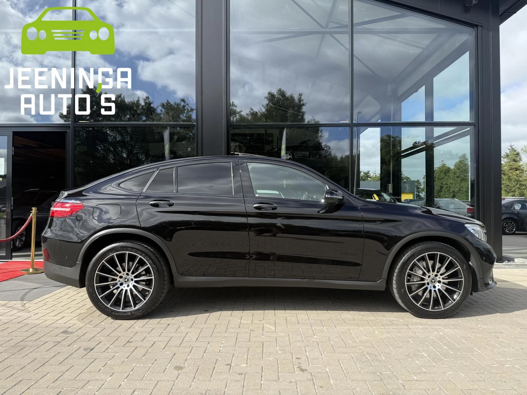 Hoofdafbeelding Mercedes-Benz GLC