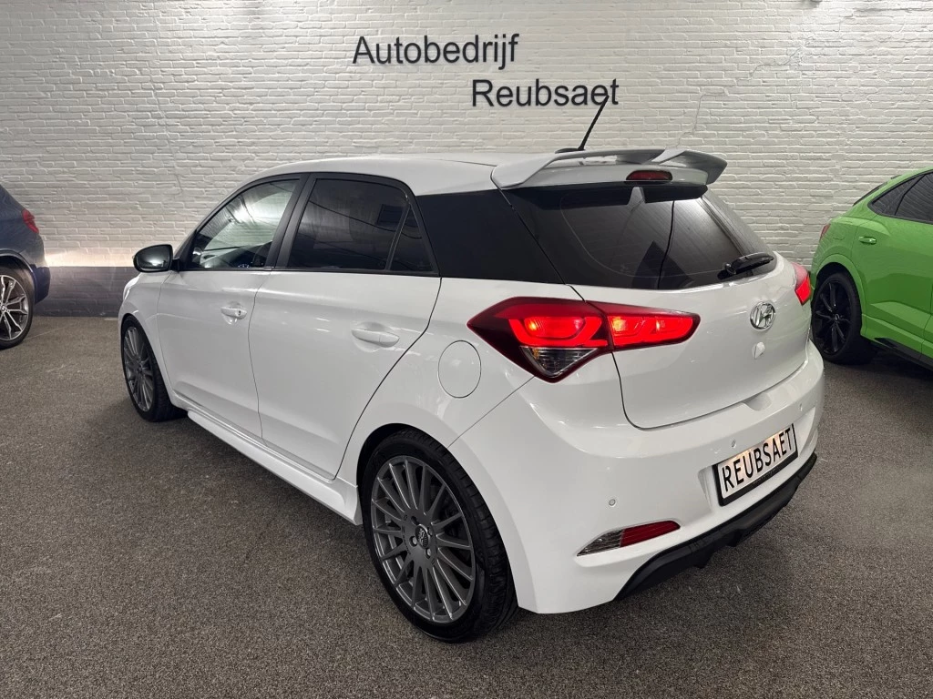 Hoofdafbeelding Hyundai i20