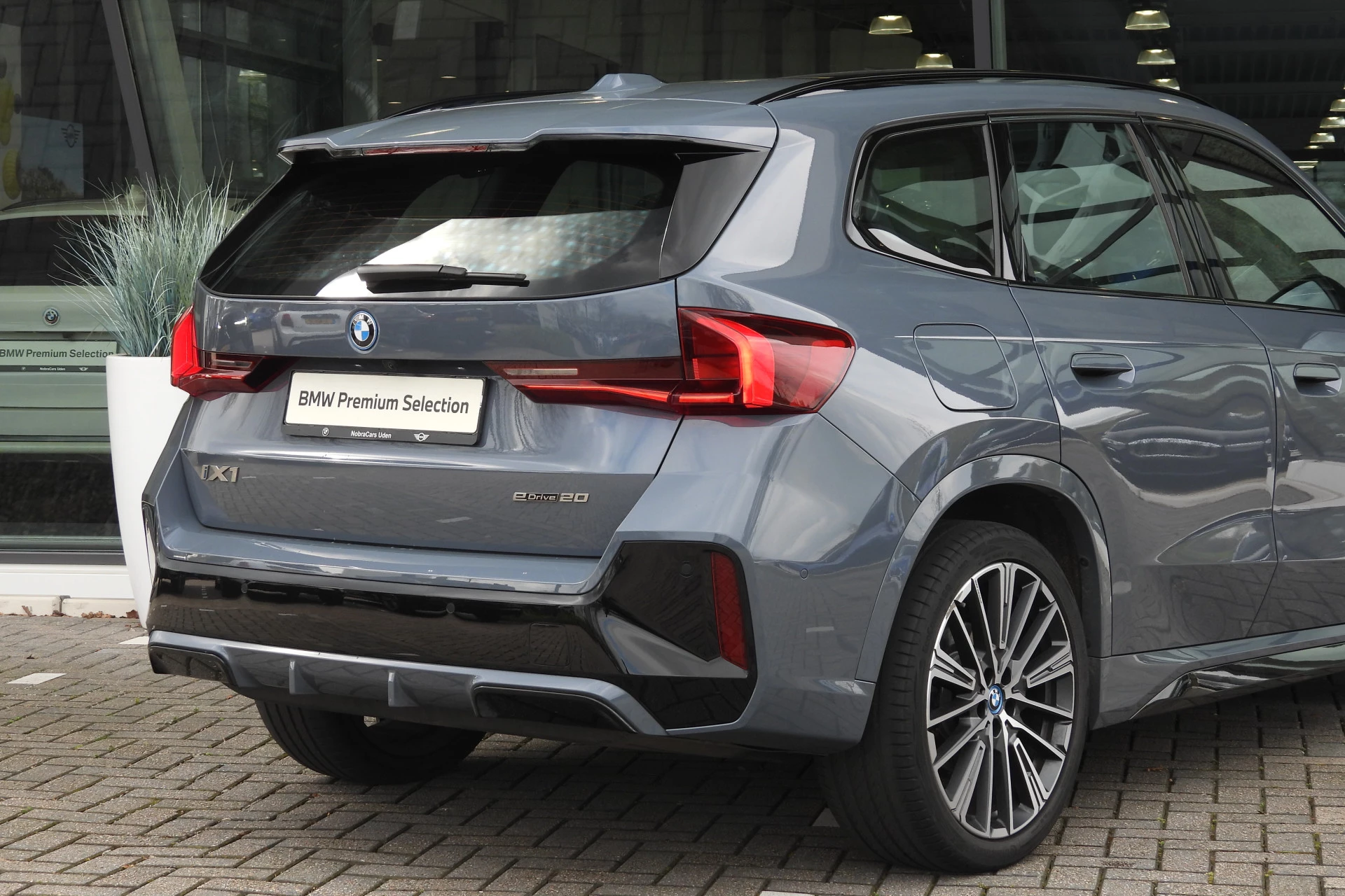 Hoofdafbeelding BMW iX1