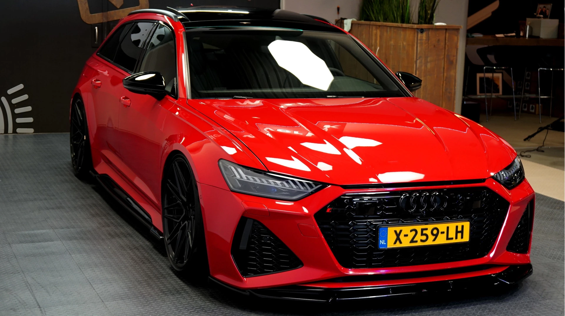 Hoofdafbeelding Audi RS6
