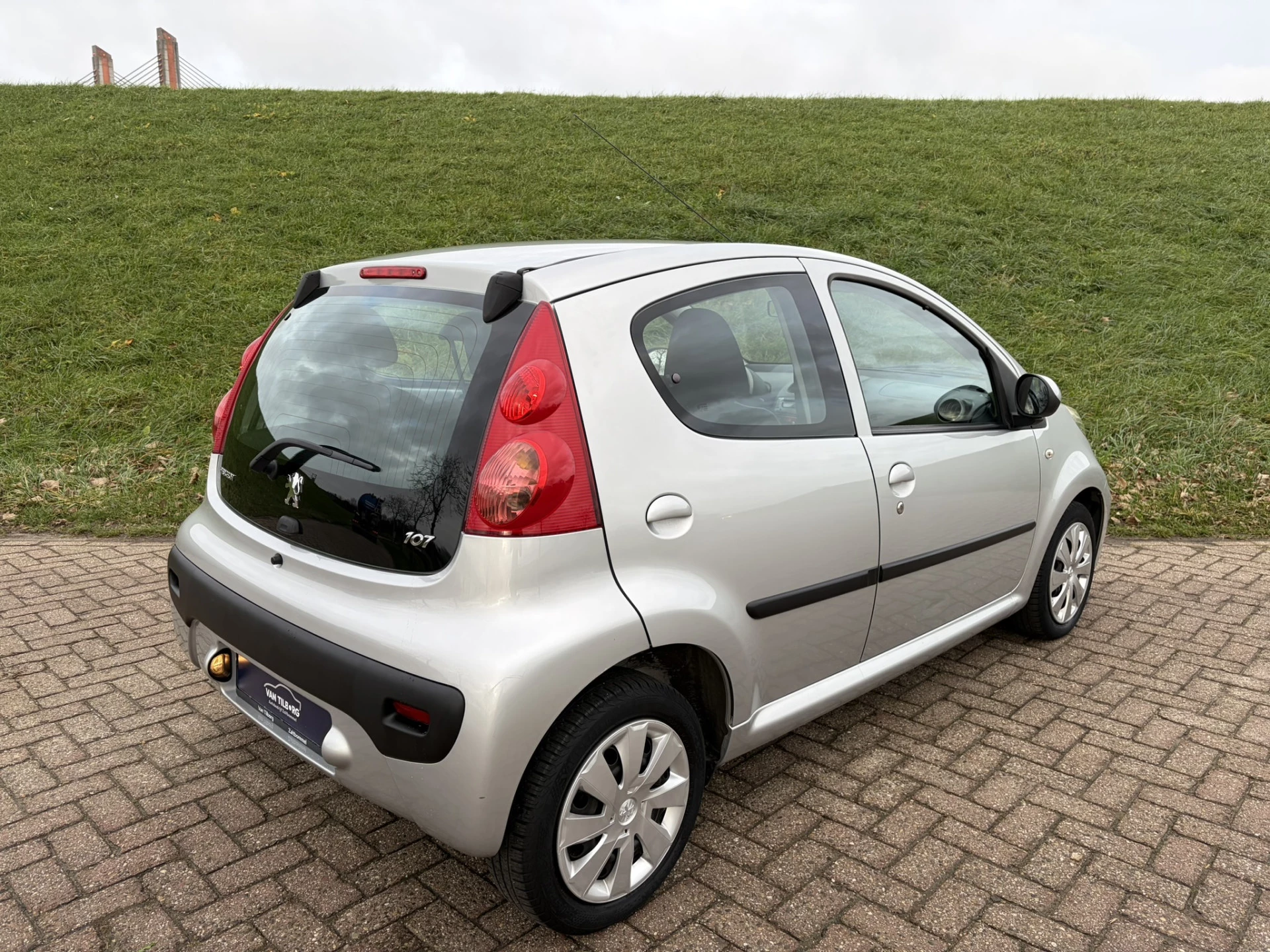 Hoofdafbeelding Peugeot 107